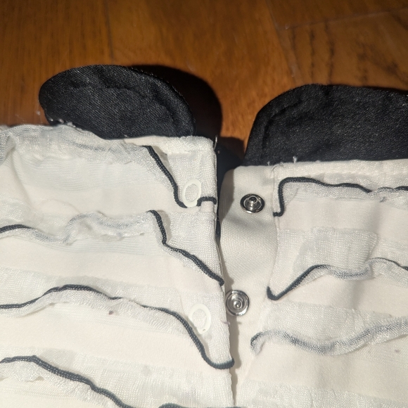 Baby / Toddler size 24M Newberry White and Black Ruffle Dress - Picture 7 of 10